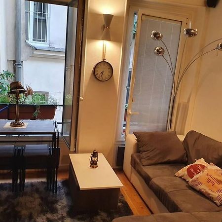 Апартаменты Cozy Apt Heart Of Paris, 3 Mins Louvre Экстерьер фото